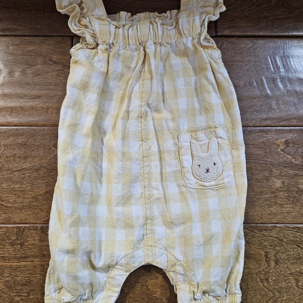 💝💝5/$25💝💝Cream & Yellow Checkered Easter Kids Romper